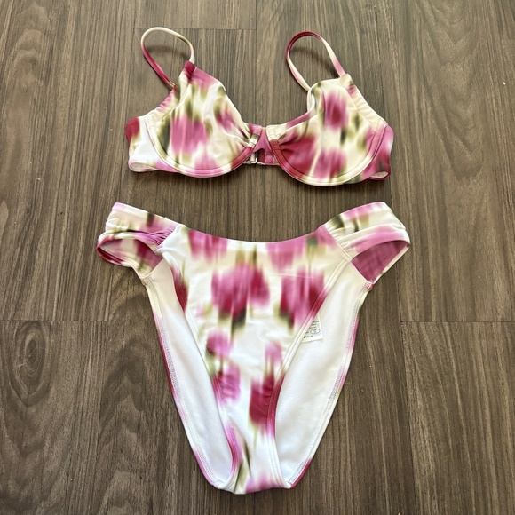 Abercrombie Ruched Underwire Matching Bikini Top and Bottoms Pink Green XS - Picture 2 of 7